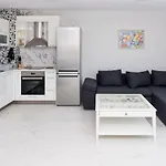 Apartment Hiora Vasiliko Zarewo