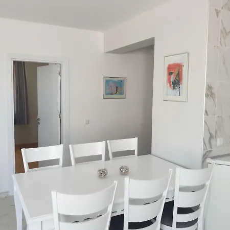 Hiora Vasiliko 公寓