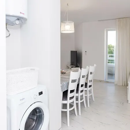 Hiora Vasiliko 公寓 *