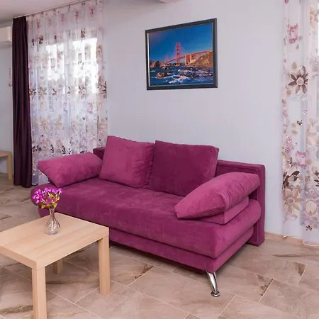 公寓 Hiora Vasiliko 茨雷沃