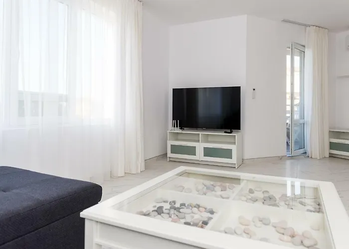 Hiora Vasiliko * Carevo